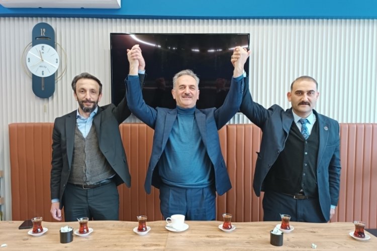 BBP Gemlik Belediye Başkan adayı Oğuz Han adaylıktan çekildiğini açıkladı