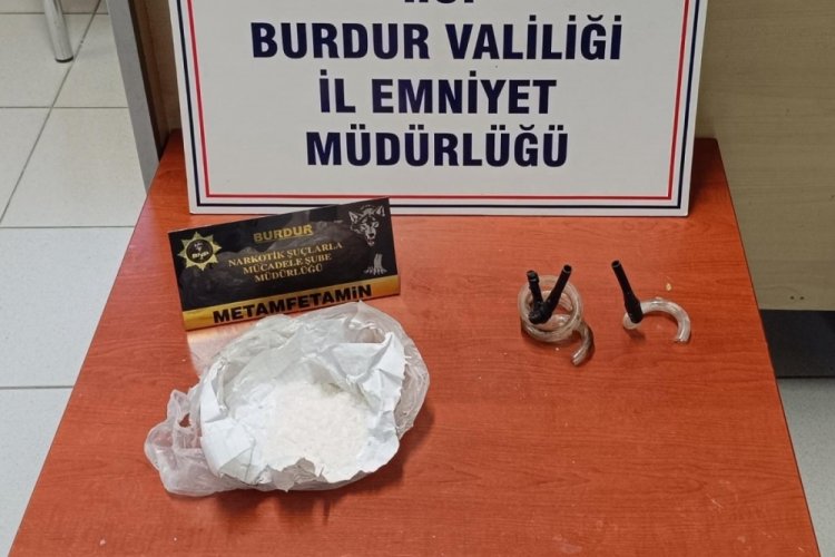 Burdur'da iki çekiciden uyuşturucu çıktı, 4 şahıs tutuklandı