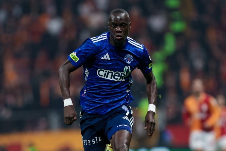 Kasımpaşa, Mamadou Fall’u Bandırmaspor’a kiraladı
