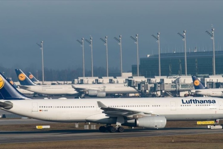 Alman hava yolu şirketi Lufthansa pilotları greve gidecek
